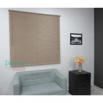 Persiana Horizontal em PVC 25MM 1,60L X 1,60A