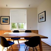 Persiana Horizontal PVC Bege 120 (L) x 160 (A) Lâminas Resistentes Flexíveis C/ Kit de Instalação Persiana Horizontal PVC Bege 120 (L) x 160 (A) Lâminas Resistentes Flexíveis C/ Kit de Instalação