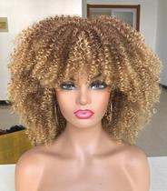 Peruca CC Hair Curly Afro 35cm Loira de Fibra Sintética Peruca CC Hair Curly Afro 35cm Loira de Fibra Sintética