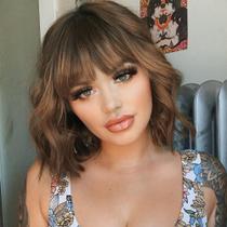 Peruca NOBLE Synthetic Curly Bob 30cm com franja marrom para mulheres Peruca NOBLE Synthetic Curly Bob 30cm com franja marrom para mulheres