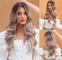 Peruca Ondulada Ombre mel Fibra premium 70cm