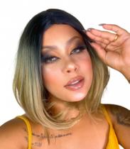 Peruca Orgânica Corte Moderno Ombre Loira Peruca Orgânica Corte Moderno Ombre Loira