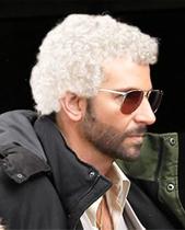 Peruca Swiking White Short Afro Curly para homens, fantasia de Halloween