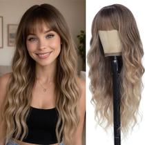 Peruca WAVE&BREEZE, longa, loira, destaca 66 cm de cabelo ondulado e encaracolado Peruca WAVE&BREEZE, longa, loira, destaca 66 cm de cabelo ondulado e encaracolado