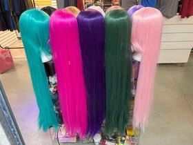 Peruca wig 1metro franja branca verde selva rosa rosê azul celeste lilás rosa claro roxo berinjela Peruca wig 1metro franja branca verde selva rosa rosê azul celeste lilás rosa claro roxo berinjela