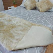 Peseira Decorativa Cama Queen Casal Pelúcia Pelo Alto - 2,00X0,50 M