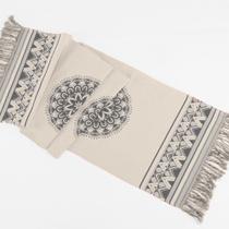 Peseira Decorativa Turin com Franja 58% Algodão / 42% Poliéster - Mandala Marinho Peseira Decorativa Turin com Franja 58% Algodão / 42% Poliéster - Mandala Marinho