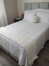 Peseira Manta Maxi Tricot Cama de Casal Padrão 200x60cm Cor Off white NOZTRICK ATELIE