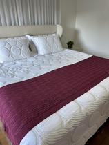 Peseira Manta Trico Cama Casal 180x60cm Trançada