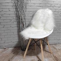 Peseira Xale Para Sofá em Pelúcia Pelo Alto Branco Decoração 1,60x50cm Peseira Xale Para Sofá em Pelúcia Pelo Alto Branco Decoração 1,60x50cm