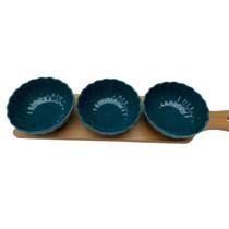 Petisqueira de Bambu com 3 bowls de Porcelana e espatulas AZ