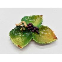 Petisqueira Zanatta Cerâmica 3 Folhas com Aplique de Uvas Petisqueira Zanatta Cerâmica 3 Folhas com Aplique de Uvas