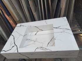 Pia de Banheiro em Porcelanato