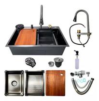 Pia de Cozinha Gourmet Multifuncional, Preta, com Tábua de Corte em Madeira, Escorredor e Acessórios