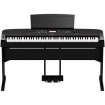 Piano Digital Yamaha DGX-670B Preto Com Móvel e Pedais Piano Digital Yamaha DGX-670B Preto Com Móvel e Pedais