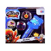 Pião De Batalha e Lançador Infinity Nado Blade Candide