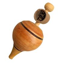 Pião de Madeira Seguro MASTER Retrô Diversão Clássica com Segurança e Estilo