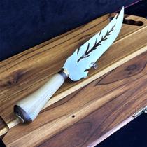 Picanheira Folha 10pol Inox Churrasco Cabo Osso Bovino Branco Picanheira Folha 10pol Inox Churrasco Cabo Osso Bovino Branco