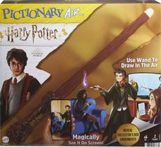 Pictionary Air Harry Potter Family Drawing Game, Wand Pen, 112 Cartões de Pista de Dupla-Lateral com Pistas bônus de imagem, Porta-malas, Pacote de Colecionador. Presente para crianças de 8 anos e up
