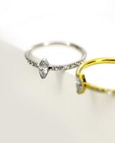 Piercing Argola com Navet Solitário em Titânio com Zircônias