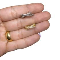 Piercing Conch 10mm Argolas Cruzadas Folheada a Ouro