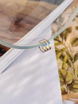 Piercing de pressão folheado a ouro e prata modelo Vazado