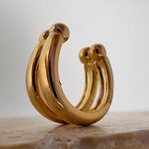 Piercing dourado Piercing dourado