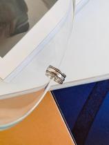 Piercing fake Unissex folheado a prata modelo rustico