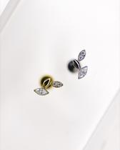 Piercing Labret com Folhas de Zircônias em Titânio - Joia Minimalista