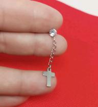 Piercing Orelha Aço Inox Cruz Gótica com Brilhante