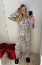 Pijama Feminino Americano Longo Cetim com Toque de Seda. Acuo Coleção Looney Tunes