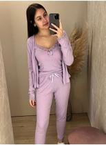 Pijama feminino tam P com 3 peças na cor lilás Pijama feminino tam P com 3 peças na cor lilás