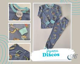 Pijama infantil manga longa em malha estampa discos