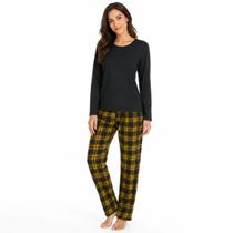 Pijama macio com calça de flanela e blusa em Viscolycra. Pijama macio com calça de flanela e blusa em Viscolycra.