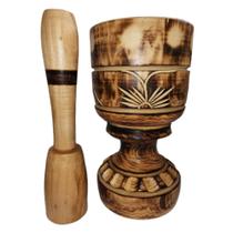 Pilão De Madeira Grande 30cm 1.4 litros com Socador