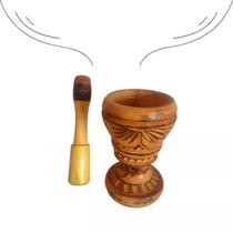 Pilão de Madeira Torneado para Temperos e Alhos