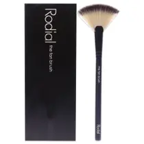 Pincel de maquiagem Rodial The Fan Brush 11 Pincel de maquiagem Rodial The Fan Brush 11