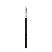 Pincel de maquiagem sintético para os olhos Sigma Beauty Professional E30 Pencil com fibras SigmaTech para realçar, forrar e misturar os olhos