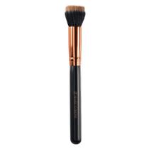 Pincel Kabuki Duo Fiber Acabamento Matte Coleção Thaeme Pincel Kabuki Duo Fiber Acabamento Matte Coleção Thaeme