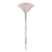 Pincel Leque wet n wild - Fan Brush Pincel Leque wet n wild - Fan Brush