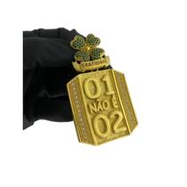 Pingente 01 Não é 02 Trevo Personalizado g - Banhado a Ouro