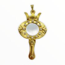 Pingente Abebê Oxum Em Metal Banhada a Ouro 6873 e Perólas Pingente Abebê Oxum Em Metal Banhada a Ouro 6873 e Perólas