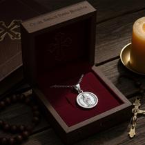 Pingente Amaré em Prata 925 - Medalha de São Bento 1,25cm Pingente Amaré em Prata 925 - Medalha de São Bento 1,25cm