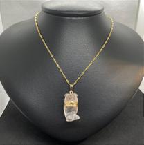 Pingente Banhado à Ouro 18K de Pedra Cristal em Formato de Coruja - 4 cm Pingente Banhado à Ouro 18K de Pedra Cristal em Formato de Coruja - 4 cm