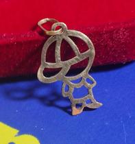 Pingente Boneco Menino com Boné Ouro 18 Kilates Peso 0.13 Gramas 10 mm Pingente Boneco Menino com Boné Ouro 18 Kilates Peso 0.13 Gramas 10 mm