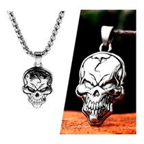 Pingente Caveira Tribal Mad Max + Corrente 60cm Aço Inoxidável Cirúrgico Pingente Caveira Tribal Mad Max + Corrente 60cm Aço Inoxidável Cirúrgico
