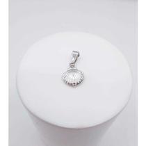 Pingente concha pequena banhado a rhodium