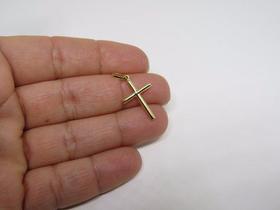 Pingente Cruz Crucifixo 2cm Em Ouro 18k 750