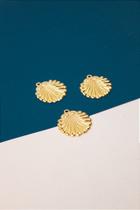 Pingente de Concha em Ouro 18k - 01 Unidade