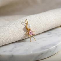 Pingente de Ouro 18k Menina com Detalhes em Rosa e Pérola Natural